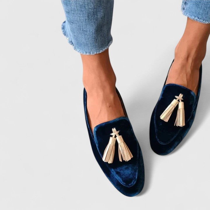 Elda | Spring Velvet Loafers with Tassel Detail 1