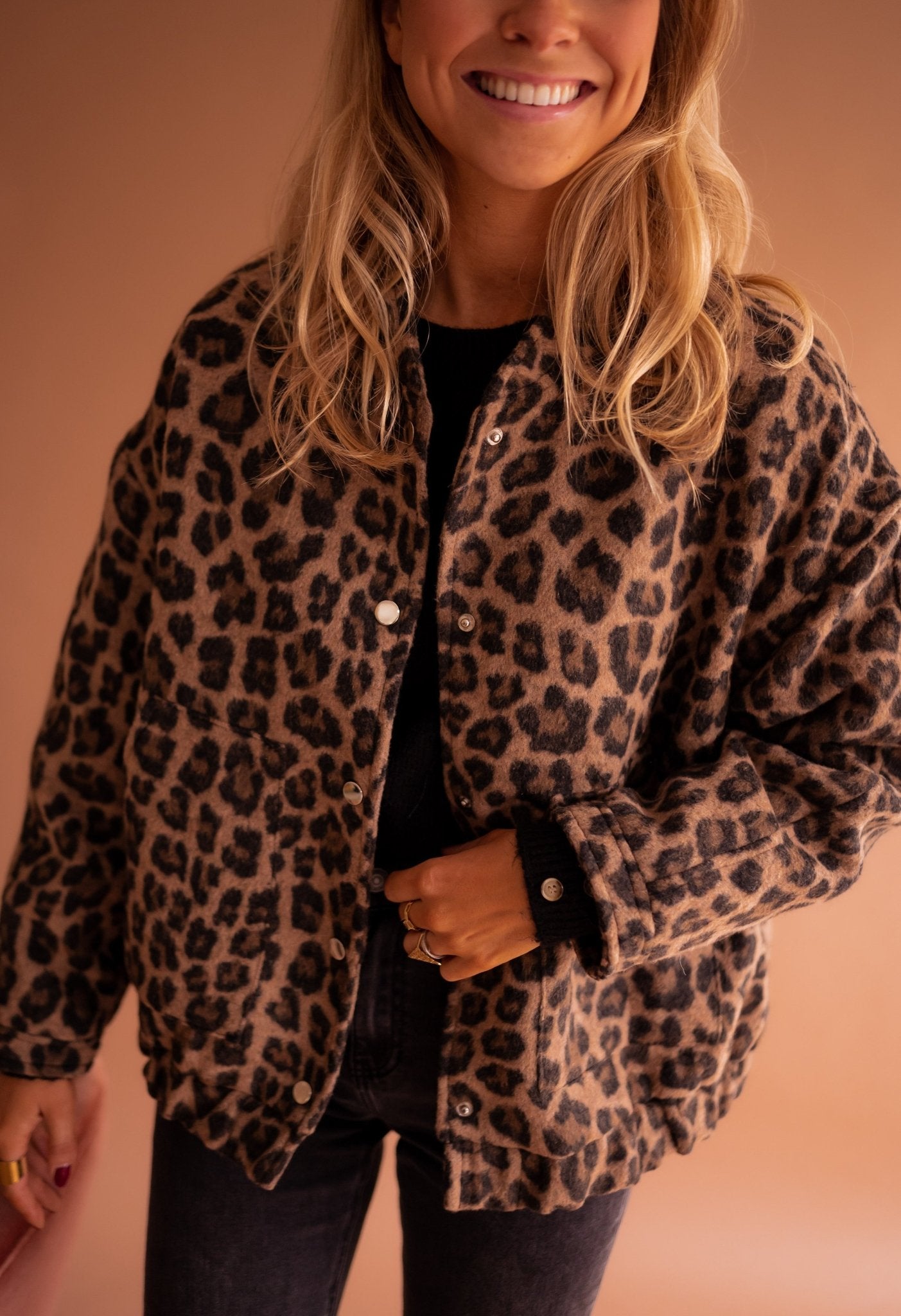 Lunara | Trendy Leopard Print Jacket 0