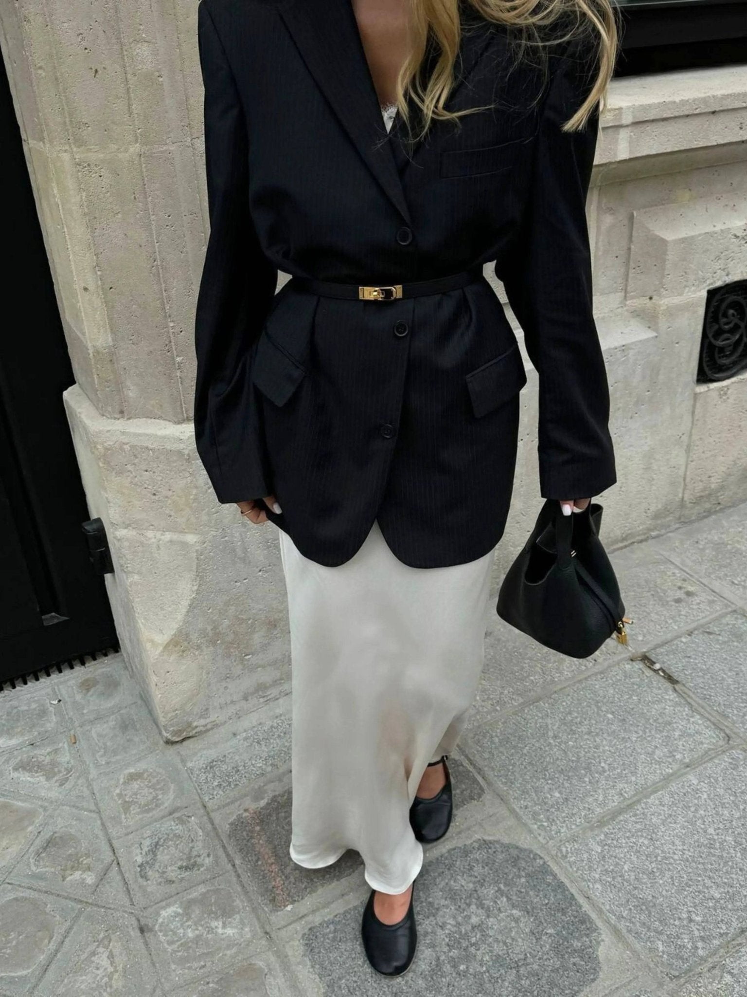 Lynara | Taupe Leather Bucket Bag 6