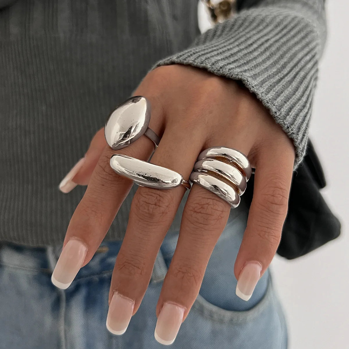 Sculptural Ring Set For Women | Nylara 3