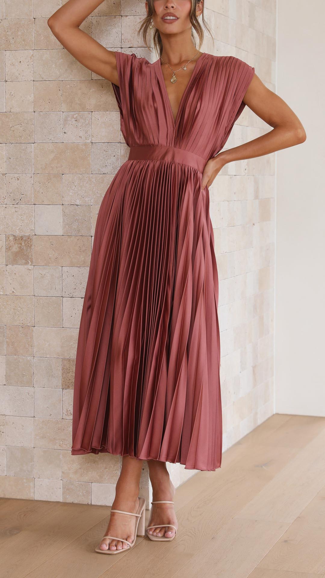 Sella | Pleated White Maxi Dress 2