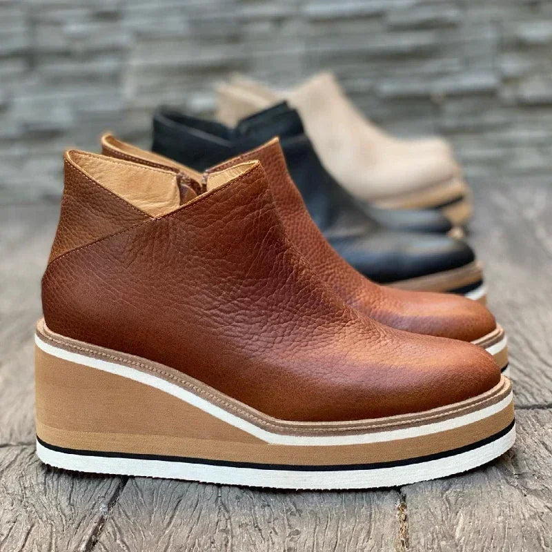 Virella | Platform Black Chelsea Boots 3