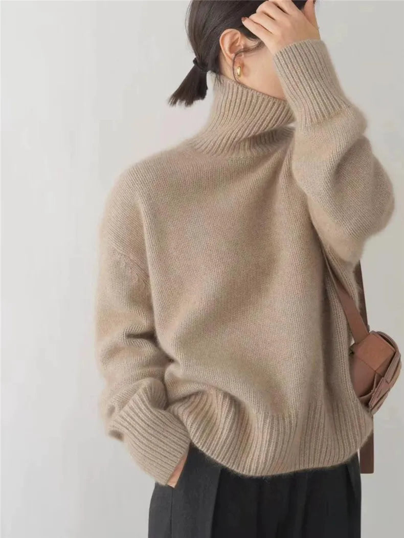 Virelle | High-Neck Cashmere Sweater 3