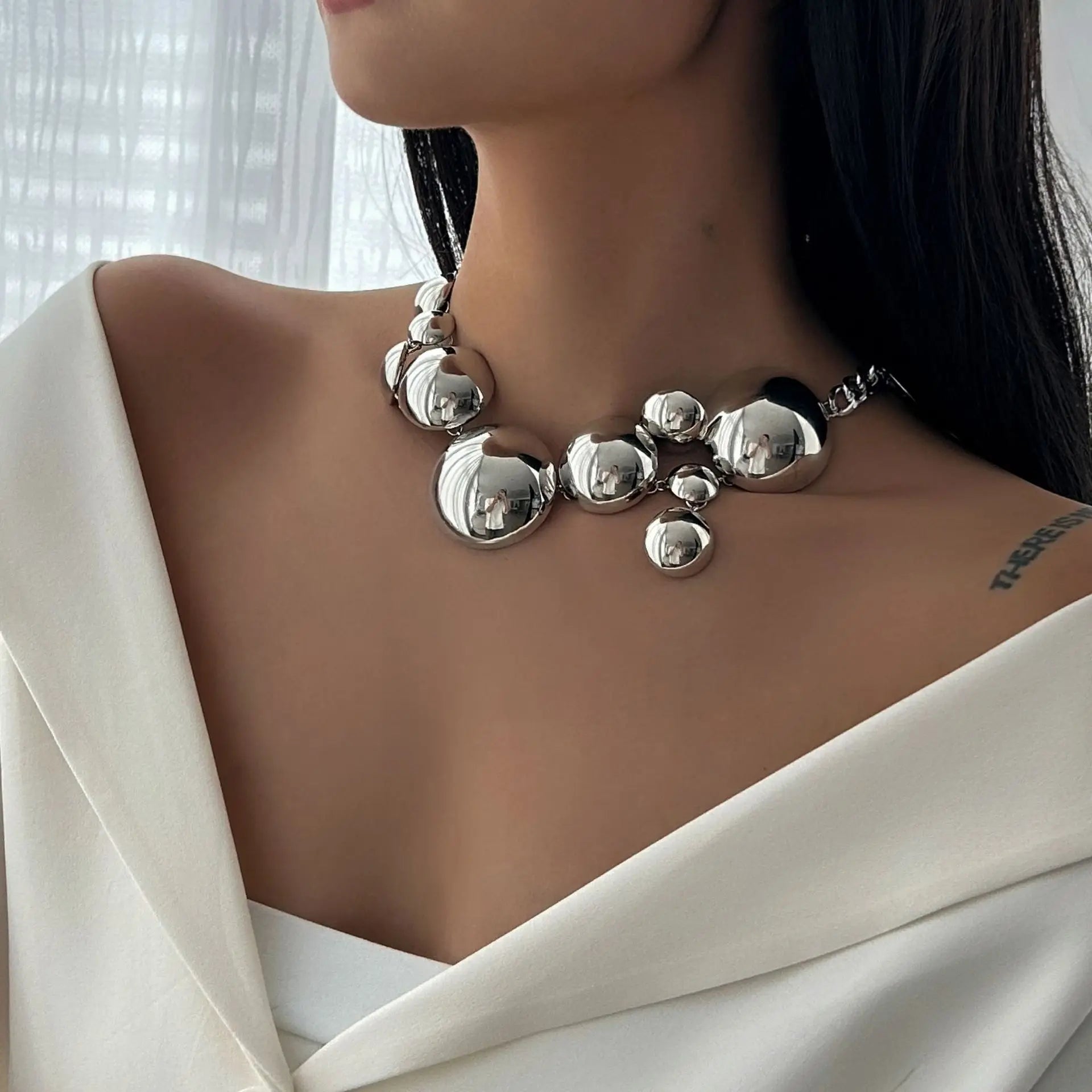 Zelara | Sculptural Orb Jewelry Set 7