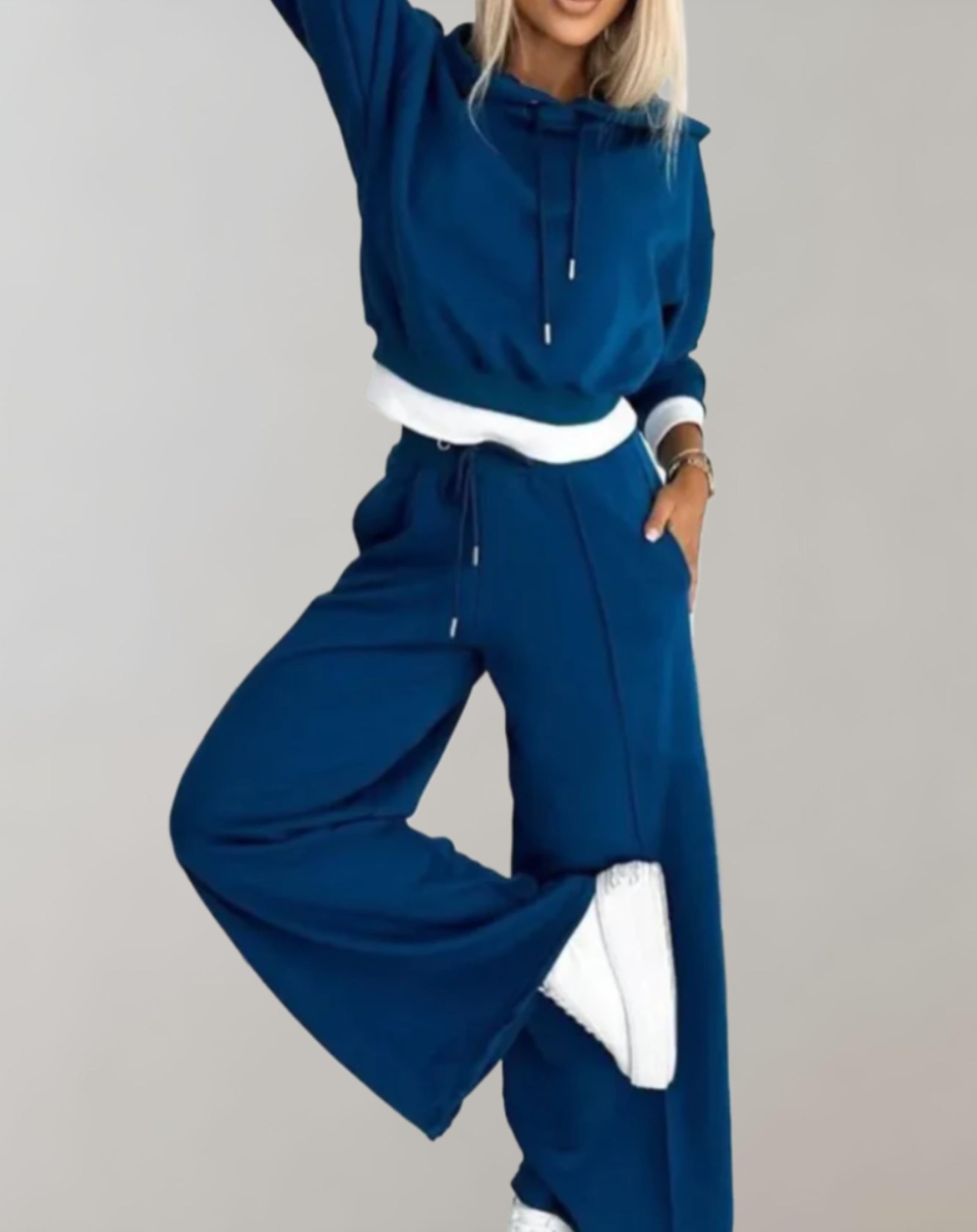Zelina | Stylish 2-Piece Tracksuit Set 3