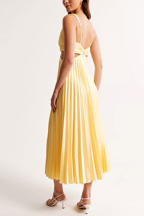 Celeste – V-Neck Cut-Out Pleated Maxi Dress
