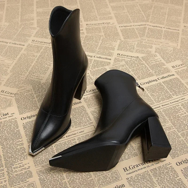 Clevera | Chrome Tip Chelsea Leather Boots 4