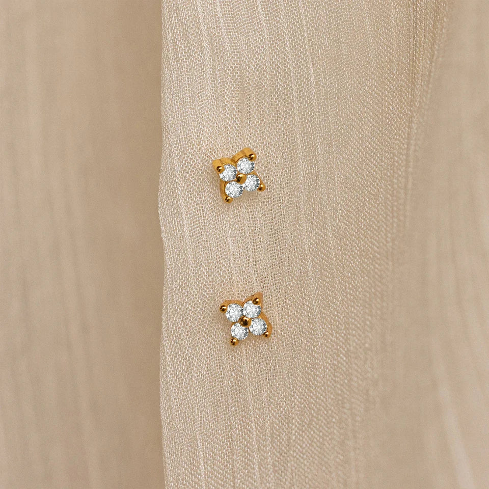 Clover Motif Gold Earrings For Women | Malina 5