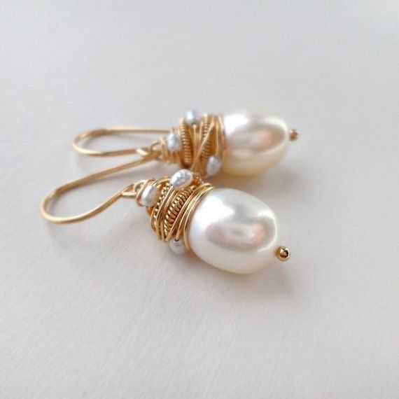 Lunara | Vintage Pearl Earrings 0