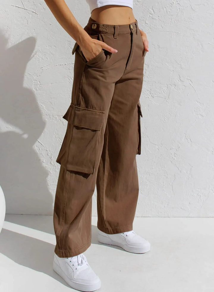 Navi | Loose-Fitting Black Cargo Pants 0
