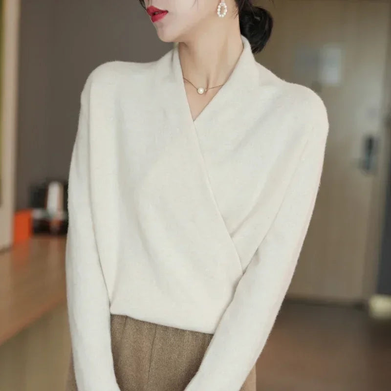 V-Neck Cashmere Knit Sweater for Women | Bella
